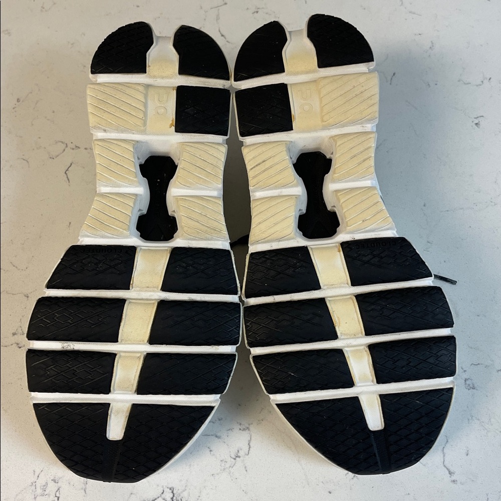 On Running Men's | Cloud X 4 Ivory & Black Athletic Shoes Size 9.5 - Picture 13 of 17